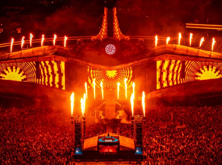 Peste 130.000 de participanți în a doua zi de UNTOLD, cu Zara Larsson, Kygo și Marshmello pe scena principală 7 UNTOLD